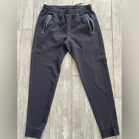 Old Navy Active Like New Men’s M Pants! - Picture 9 of 10